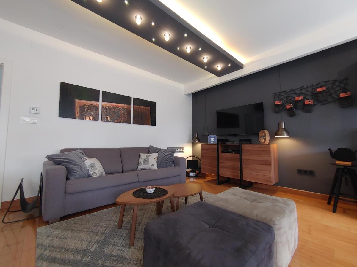 Zagreb Lodge Apartment Exterior photo